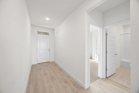 New construction Single-Family house 112 Divisadero Dr, Hutto, TX 78634 plan Trinity - image 17