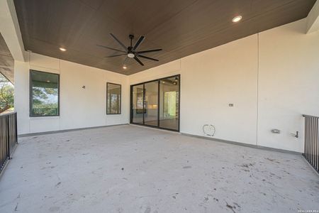 New construction Single-Family house 291 Curvatura, New Braunfels, TX 78132 - image 3