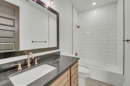 New construction Single-Family house 307 Boots Ct, Lorena, TX 76655 plan Barton Creek - image 6