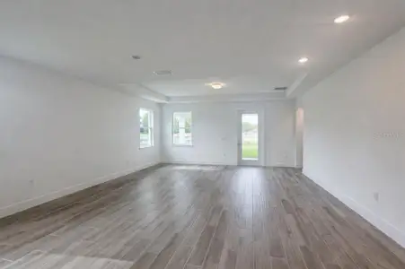 New construction Single-Family house 101 Elena Lavin Cir, Unit 42, Orlando, FL 32807 - image 5