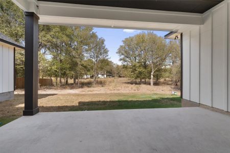 New construction Single-Family house 142 Waikakaaua Dr, Bastrop, TX 78602 null- photo 26 26