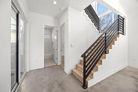 New construction Single-Family house 106 W Croslin St, Unit 1, Austin, TX 78752 - image 19