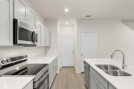 Hanolley Hills by Dunhill Homes in Sherman - image 8