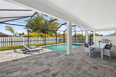 New construction Single-Family house 623 Sw 25Th Ln, Cape Coral, FL 33990 plan The Paradise Cove III - image