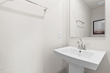 New construction Single-Family house 233 Rosewood Dr, Sanford, NC 27330 plan Cedar - image 14