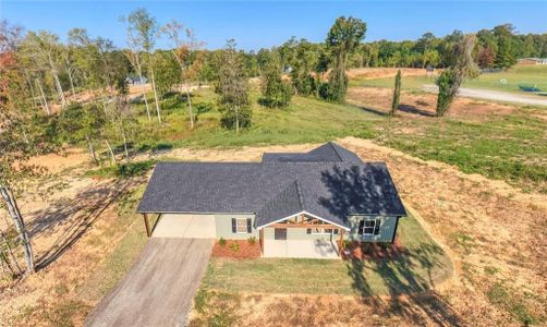 New construction Single-Family house 214 Arbacoochee Rd, Tallapoosa, GA 30176 - image