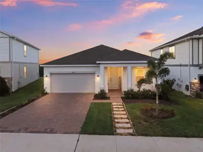 New construction Single-Family house 2053 Heart Lake Dr, Groveland, FL 34736 - image