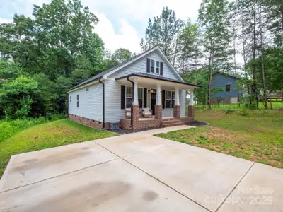 New construction Single-Family house 720 4Th St, Stanley, NC 28164 - image