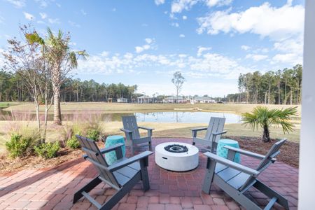 New construction Single-Family house 305 Quiet Cove Trl, Summerville, SC 29486 Donegal- photo 2 2