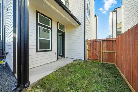 New construction Single-Family house 1913 Hoskins Dr, Unit I, Houston, TX 77080 - image