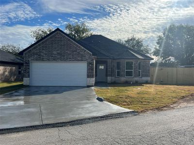 New construction Single-Family house 2405 San Gabriel Drive, Granbury, TX 76048 - photo 0