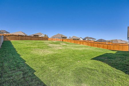 New construction Single-Family house 180 Shoreview Dr, Rhome, TX 76078 Plan 850- photo 27 27