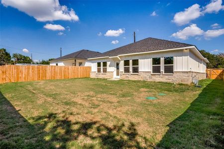 New construction Single-Family house 5912 Tin Top Hwy, Granbury, TX 76048 - image