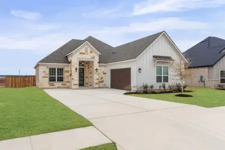 New construction Single-Family house 305 Kanarra Creek Rd, Jarrell, TX 76537 - image