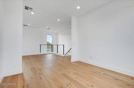 New construction Single-Family house 100 W Northern Ave, Unit 4, Phoenix, AZ 85021 - image 13