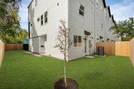 New construction Single-Family house 717 Janisch Rd, Unit C, Houston, TX 77018 - image 4