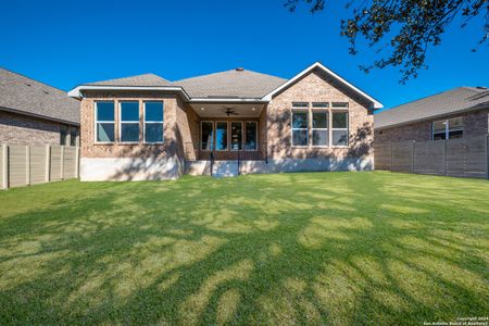 New construction Single-Family house 475 Orchard Way, New Braunfels, TX 78132 - photo 28 28