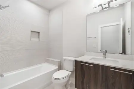 New construction Single-Family house 1912 Erastus St, Houston, TX 77020 - image 5