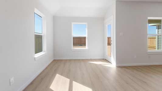 New construction Single-Family house 32106 River Birch Ln, Waller, TX 77484 plan Blanton - image 9