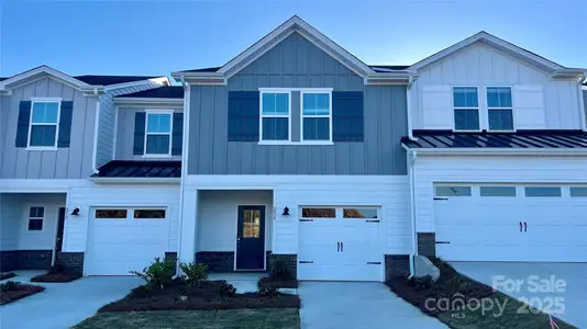 New construction Townhouse house 234 Tiger Lily Dr, Fort Mill, SC 29708 plan Amber - image