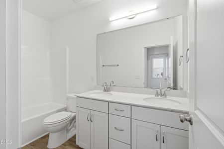 New construction Single-Family house 305 Brindle Dr, Fuquay Varina, NC 27526 plan Mallard - image 5