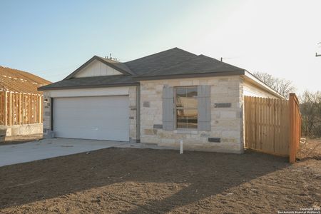 New construction Single-Family house 8706 Campacaus Trl, San Antonio, TX 78252 null- photo 10 10