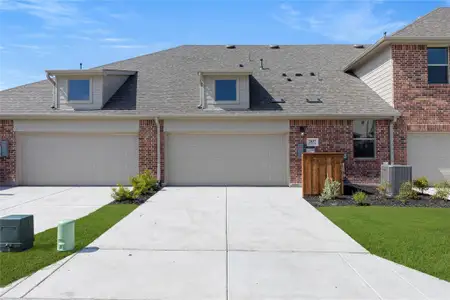 New construction Townhouse house 2837 Concord Dr, Wylie, TX 75098 - image