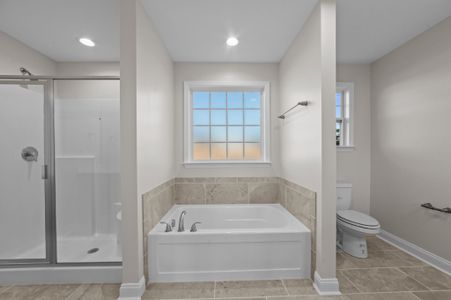 New construction Single-Family house 701 Plymouth Dr, Greenville, NC 27858 plan Dunley - image 14