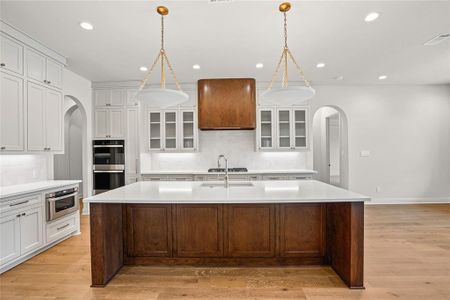 New construction Single-Family house 3001 Southern Rise Ct, Granbury, TX 76049 - image 5