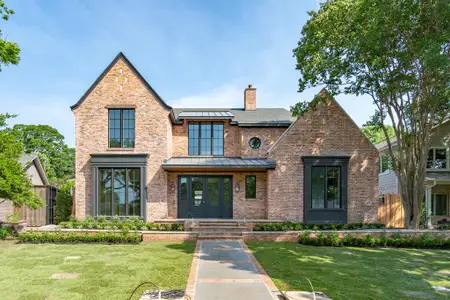 New construction Single-Family house 9715 Shadydale Ln, Dallas, TX 75238 null- photo 0