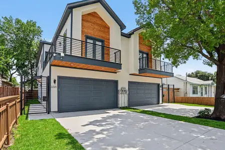 New construction Single-Family house 2220 Bombay Ave, Dallas, TX 75235 - image