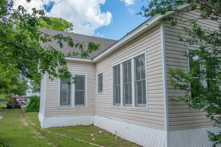 New construction Single-Family house 1512 Vincent St, Brownwood, TX 76801 - image