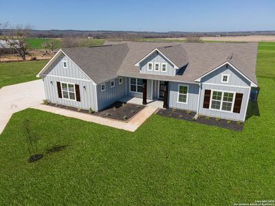 New construction Single-Family house 310 Venado Oaks, Castroville, TX 78009 St. Lucia- photo 19 19