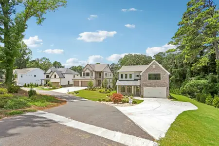 New construction Single-Family house 3275 Hilltop Cir, Marietta, GA 30066 - image