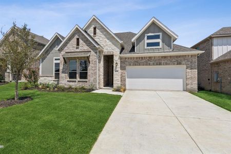 View of front of home with a front lawn