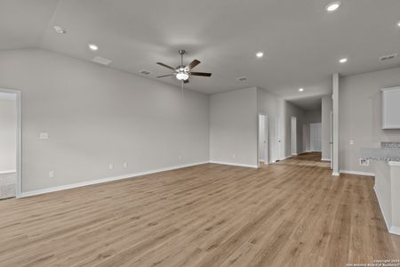 New construction Single-Family house 7851 Coffee Ml, San Antonio, TX 78252 Pizarro - 40' Smart Series- photo 11 11