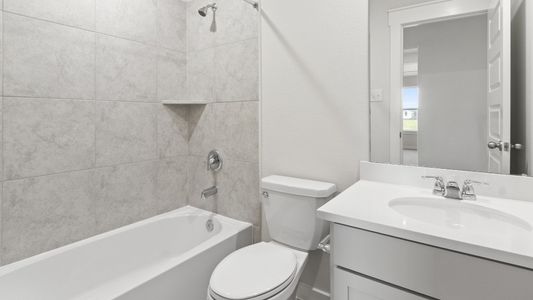 New construction Single-Family house 10606 Flight Deck Ct, Conroe, TX 77303 plan Avalon - image 13