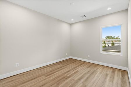 New construction Single-Family house 2131 Blalock St, Unit I, Houston, TX 77080 null- photo 34 34