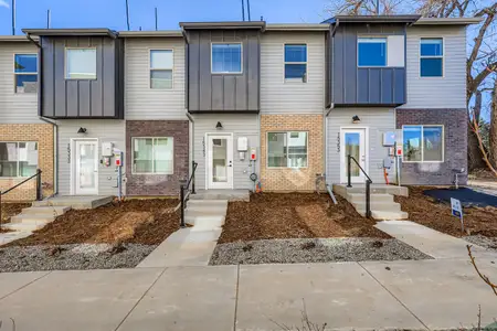 New construction Single-Family house 15343 W 69Th Ave, Arvada, CO 80007 plan Reihenhaus - image