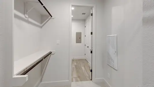 New construction Single-Family house 105 Rainwater Crk, Boerne, TX 78006 plan 3395W - image 17