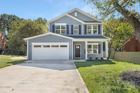 New construction Single-Family house 3840 Lake Road, Charlotte, NC 28269 - photo 0