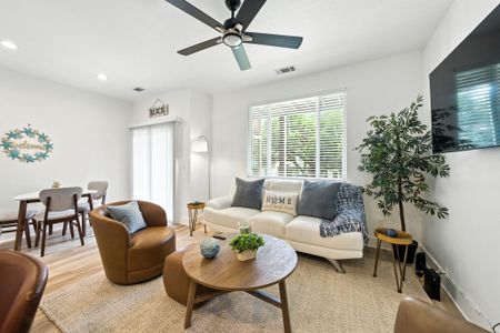 New construction Townhouse house 512 Palmer Dr, Point Venture, TX 78645 - image 15