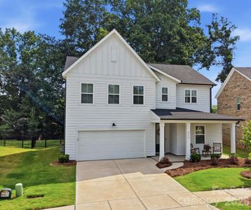 New construction Single-Family house 8114 Franklin Trail St, Charlotte, NC 28227 - image