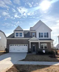 New construction Single-Family house 10221 Whitaker Pointe Dr, Huntersville, NC 28078 plan Blair - Signature Series - image