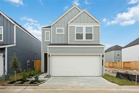 New construction Single-Family house 7715 Inwood Hills Ln, Houston, TX 77088 plan Boxwood - image