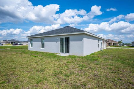 The Lakes by Highland Homes of Florida in Lake Alfred - photo 7 7