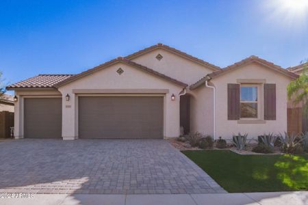 New construction Single-Family house 18583 W Swayback Pass Pass, Surprise, AZ 85387 Emerald- photo 1 1