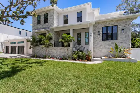 New construction Single-Family house 5021 W Leona St, Tampa, FL 33629 - image