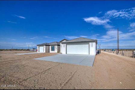 New construction Single-Family house 5729 S 353Rd Ave, Tonopah, AZ 85354 - image