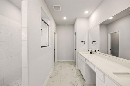 New construction Single-Family house 1427 Golden Meadow Dr, Van Alstyne, TX 75495 plan Kensington DEF - image 12